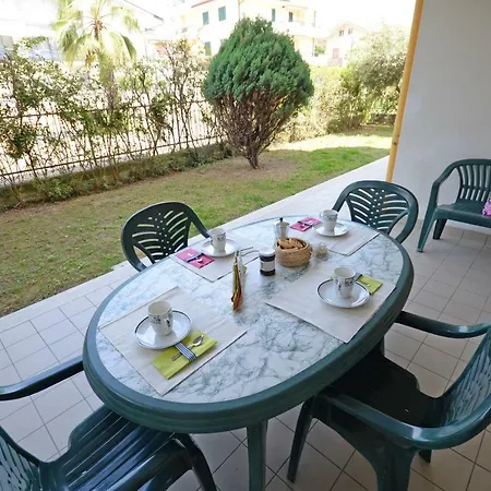 Nautilus 1 Myho Casa דירה *